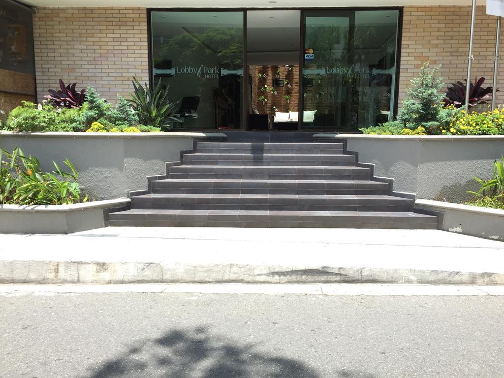 ホテル Lobby Park メデジン エクステリア 写真